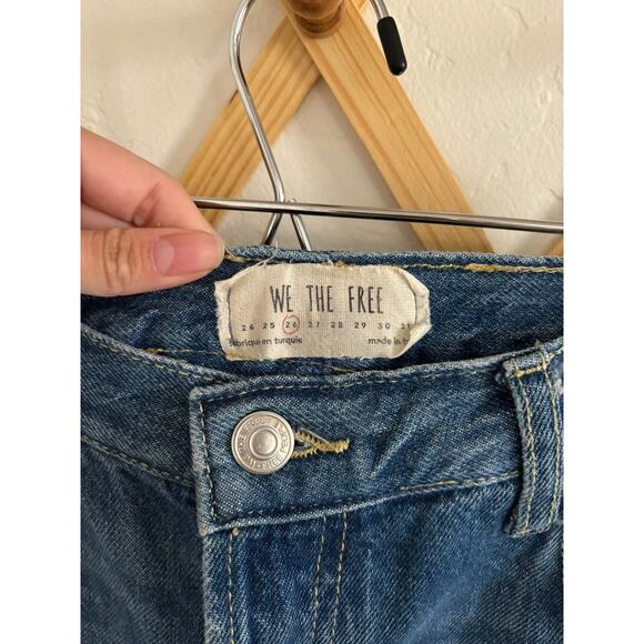 Free People Jeans Women's 26 Blue Maggie Mid Rise Straight Leg Raw Hem Buttons - Picture 4 of 11